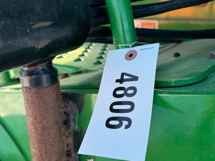 parker-1048-image-30