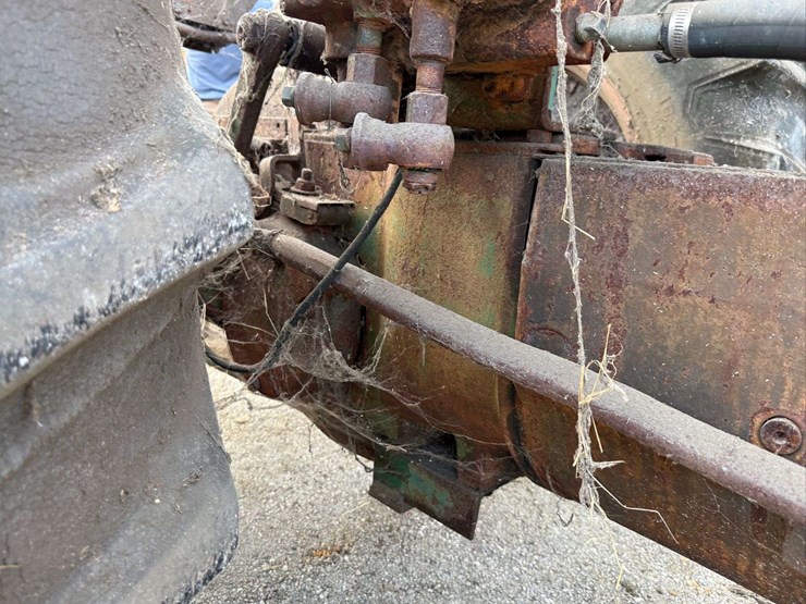 massey-ferguson-98-image-15