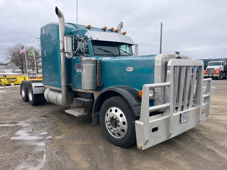 1998-peterbilt-379-image-7