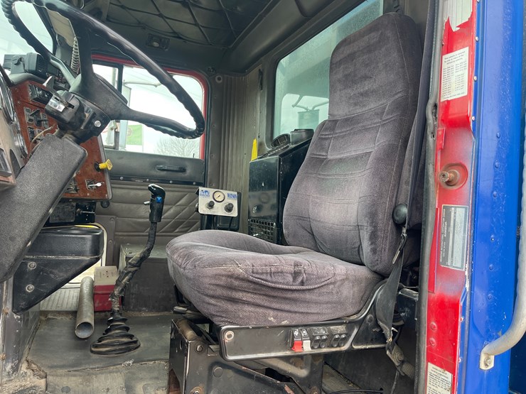 1995-international-5000-image-38