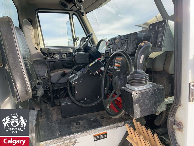 2017-international-workstar-7400-image-15