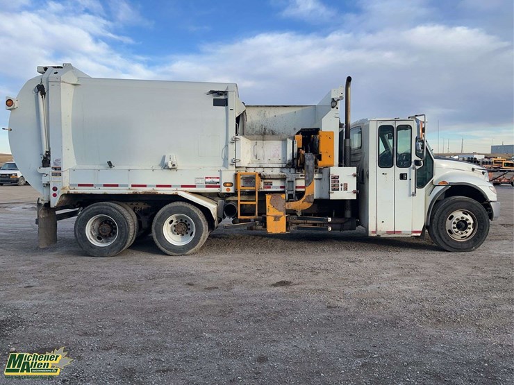 2017-international-workstar-7400-image-8