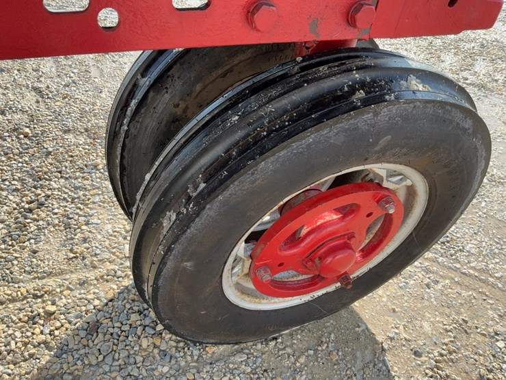 1954-mccormick-farmall-super-mta-image-39