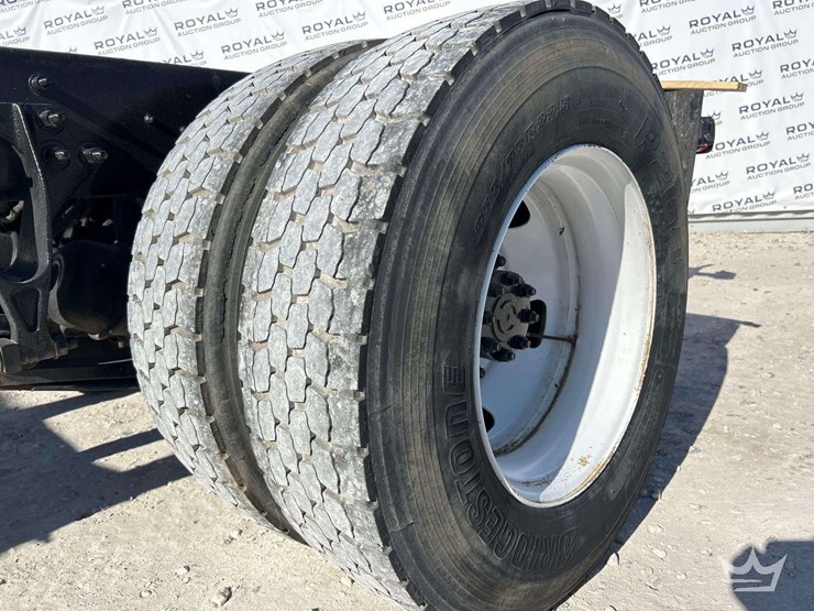 2020-international-mv607-image-29