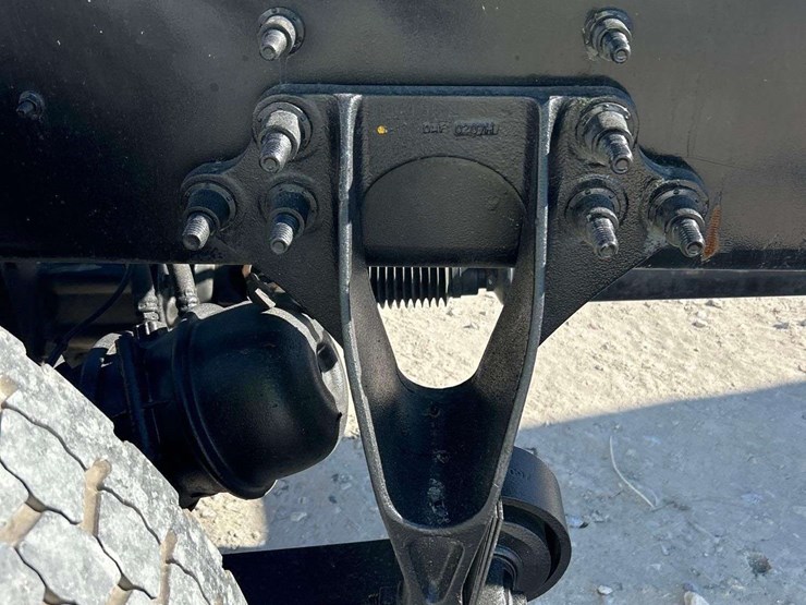 2020-international-mv607-image-25