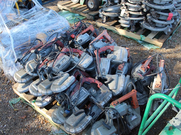 #5182-•-pallet-of-bandsaw-image-3