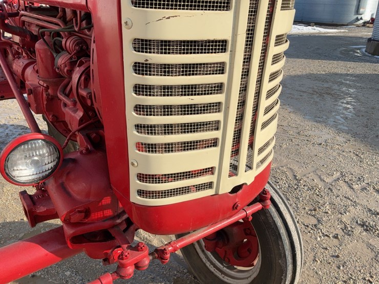 1957-mccormick-farmall-130-image-51