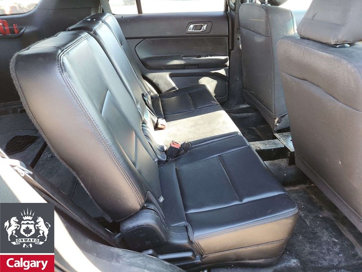 2018-ford-explorer-image-17