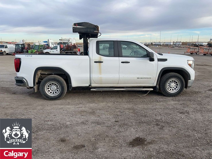 2020-gmc-sierra-1500-image-8