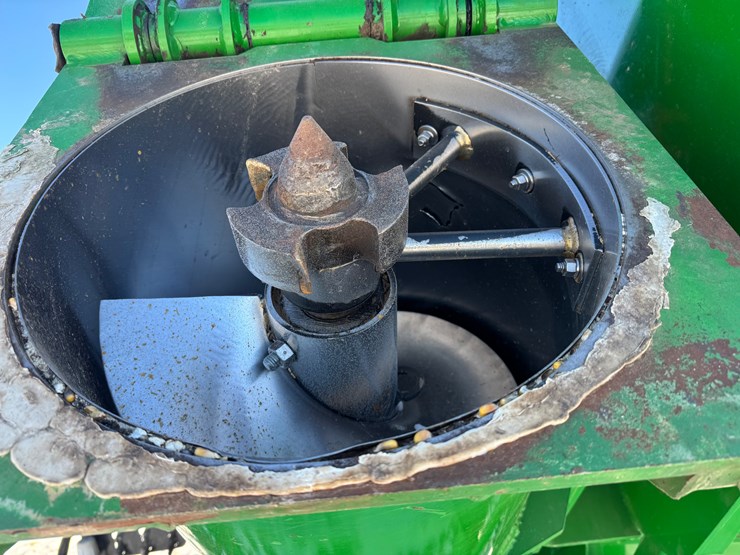 parker-1048-image-20