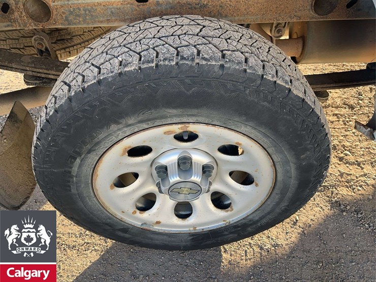 2012-chevrolet-silverado-1500-image-12