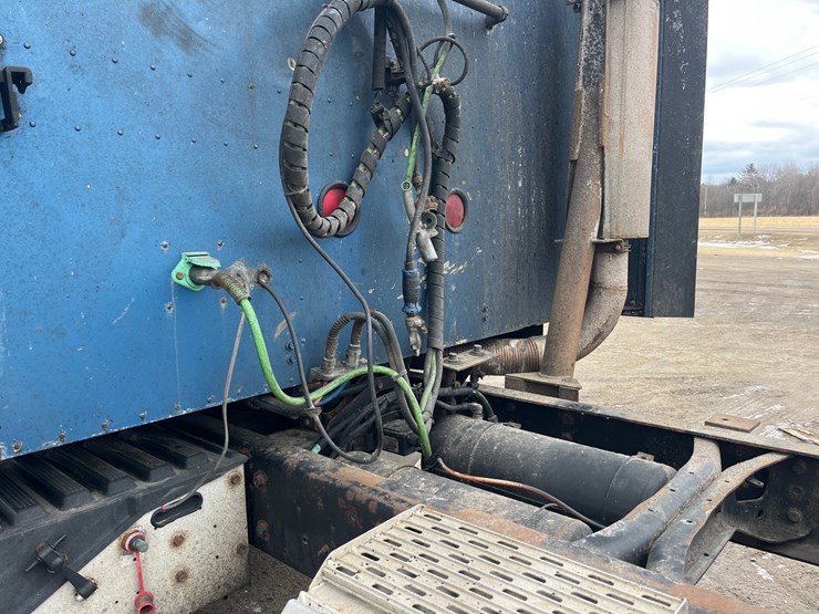 2006-international-9200-image-13