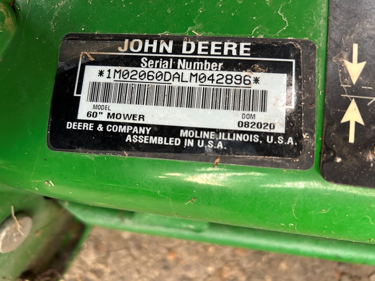 2020-john-deere-1025r-image-17