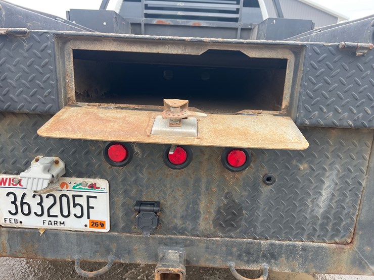 2007-chevrolet-2500-image-15