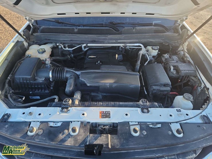 2016-chevrolet-colorado-image-30