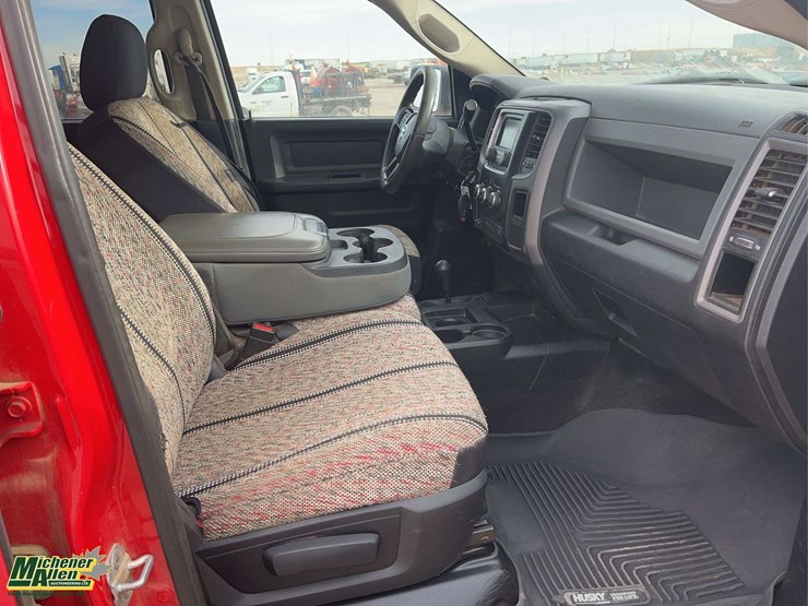 2013-dodge-2500-image-17