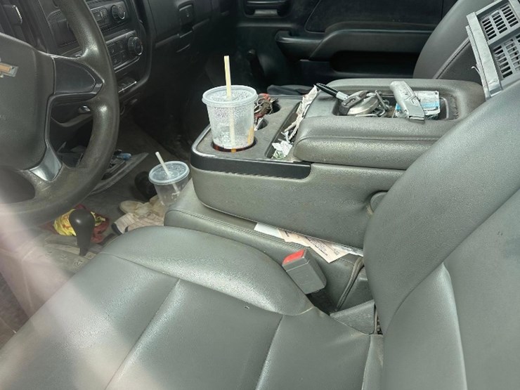 2015-chevrolet-3500hd-image-7