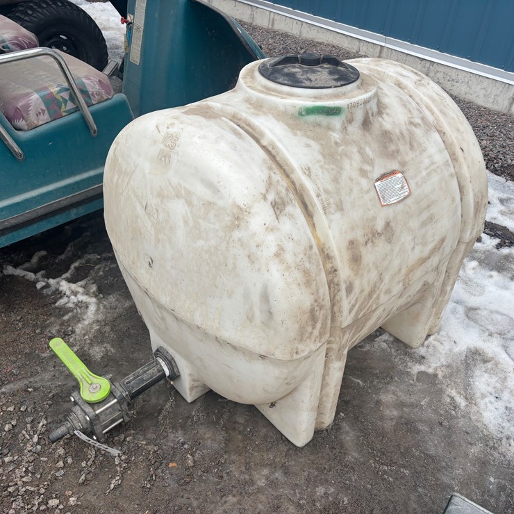 #4874 • 125 Gallon Tank with Valve