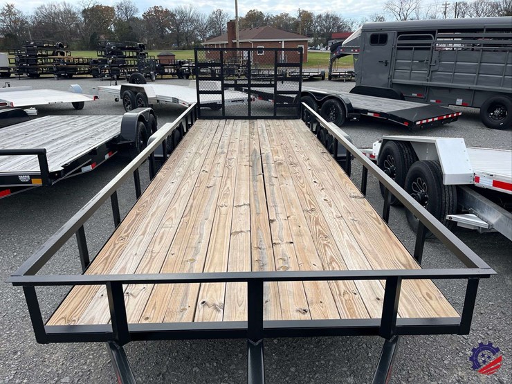 2024-benchmark-20’-utility-t/a-tag-trailer-image-21