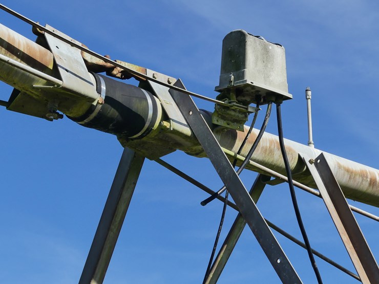 valley-model-8000-irrigation-system-image-25