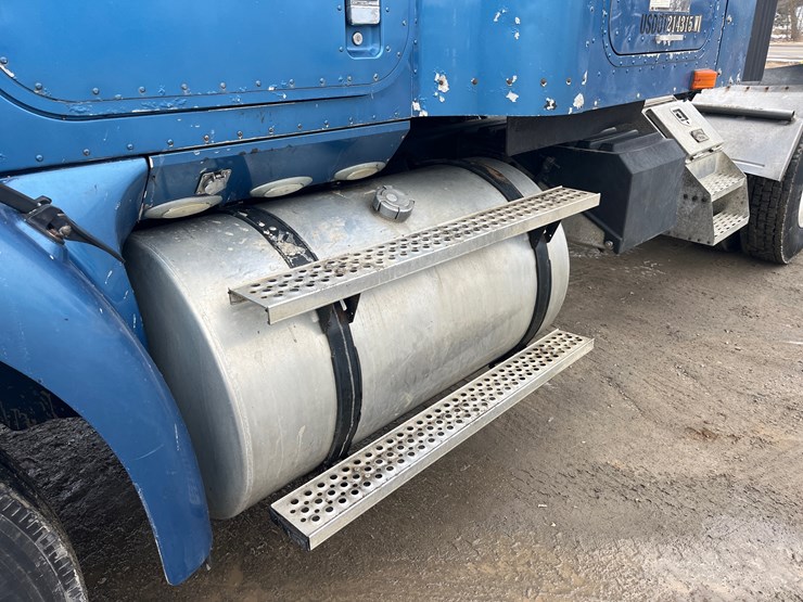 2006-international-9200-image-9