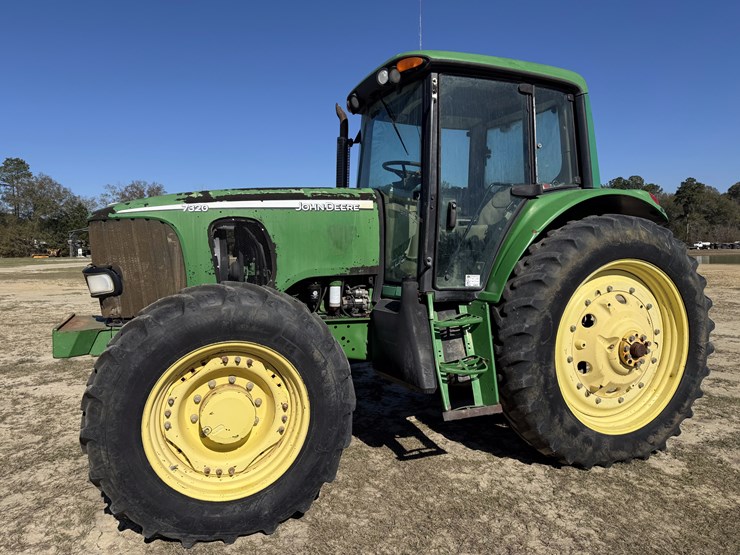 john-deere-7320-image-1