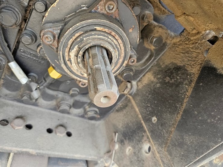 case-ih-mx180-image-18