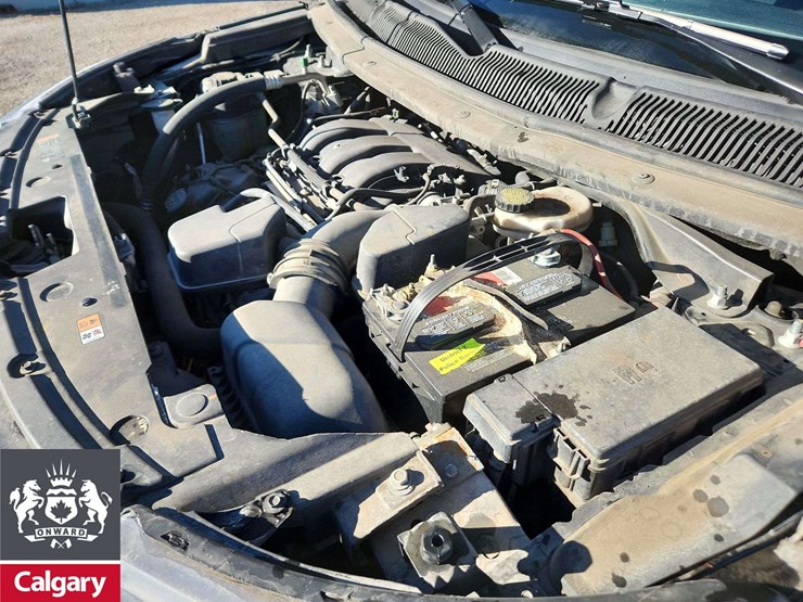 2019-ford-explorer-image-23