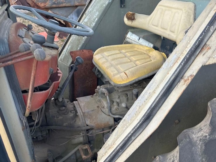 massey-ferguson-253-image-9