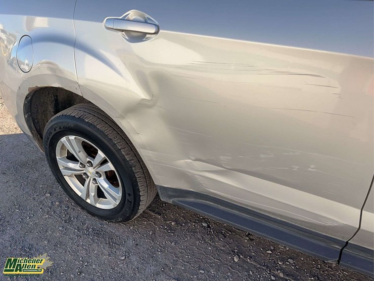 2013-chevrolet-equinox-image-28