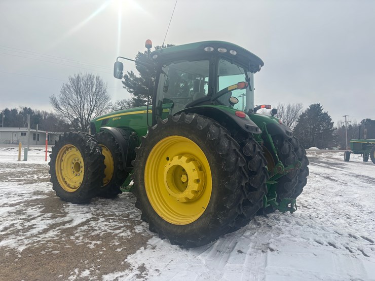 john-deere-8320-image-3