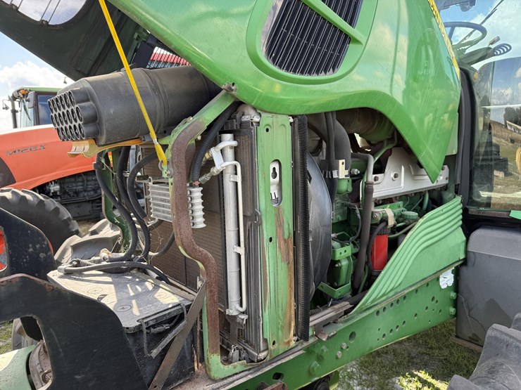 john-deere-7230-image-7