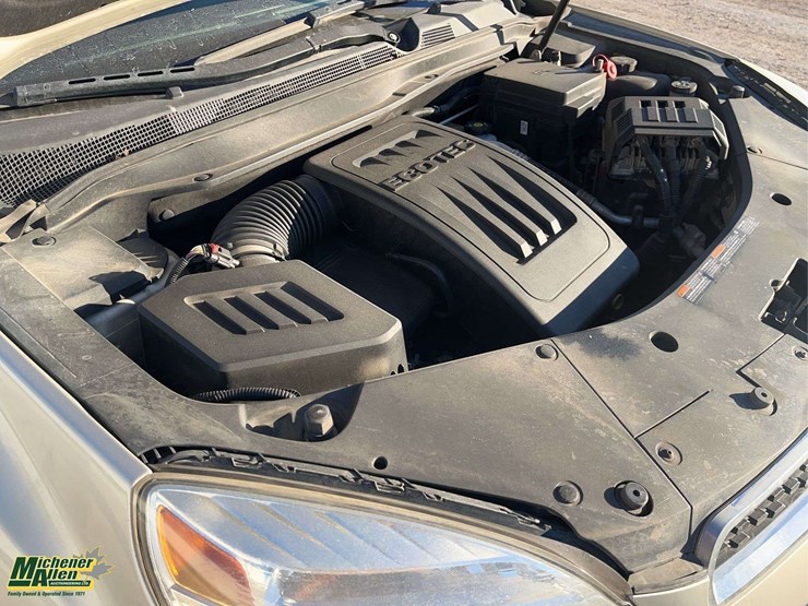 2013-chevrolet-equinox-image-27