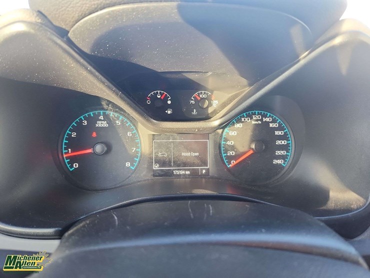 2016-chevrolet-colorado-image-18