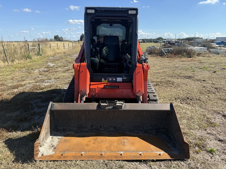 kubota-svl75-2-image-2