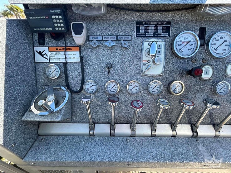 2007-e-one-pumper-image-27