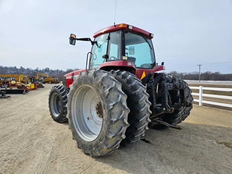 case-ih-mx180-image-3