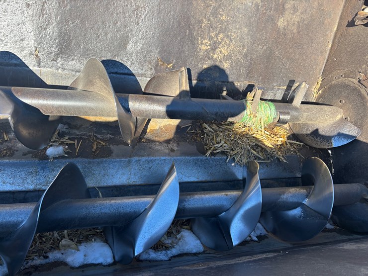 #4828-•-knight-manure-spreader-image-13