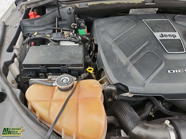 2014-jeep-grand-cherokee-image-30