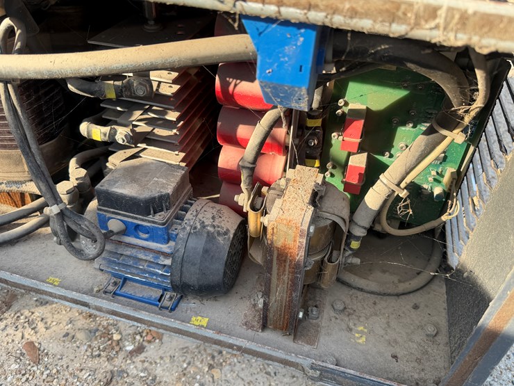 #5146-•-clous-glc-553-mc3,-electric-welder-image-16