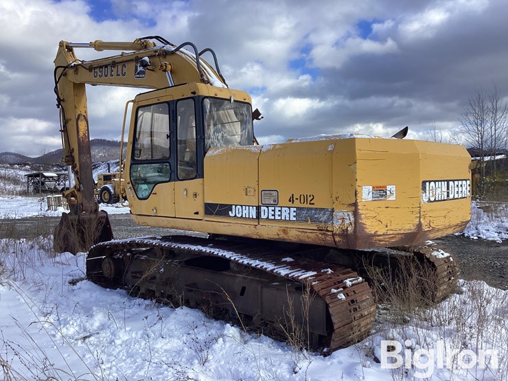 1993-deere-690e-image-7