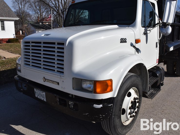 1999-international-4700-image-14