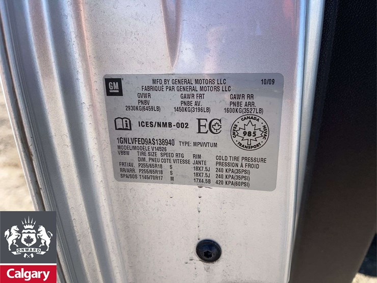 2010-chevrolet-traverse-image-30