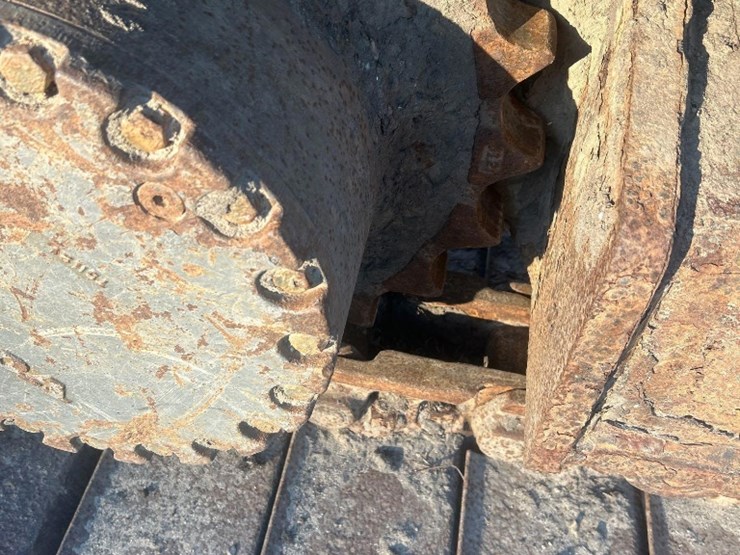 2016-volvo-ecr235el-image-15