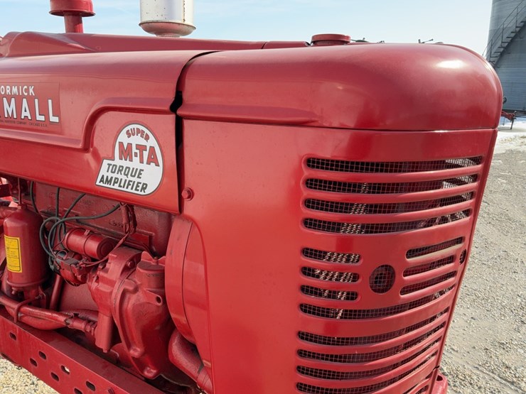1954-mccormick-farmall-super-mta-image-42