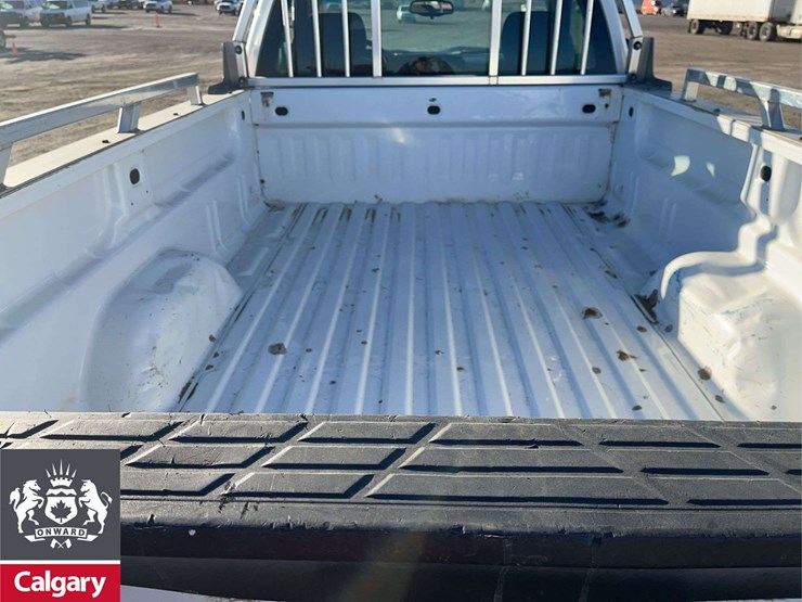 2010-gmc-sierra-1500-image-15