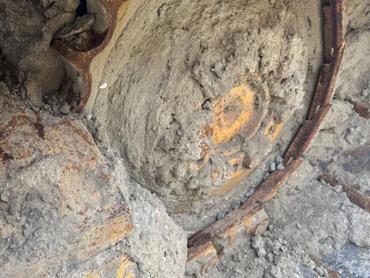 2015-deere-650k-lgp-image-19