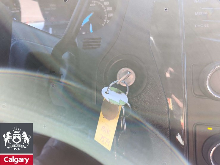 2019-ford-explorer-image-20