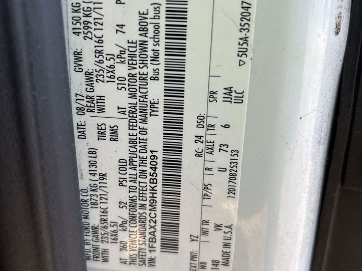 2017-ford-transit-image-5