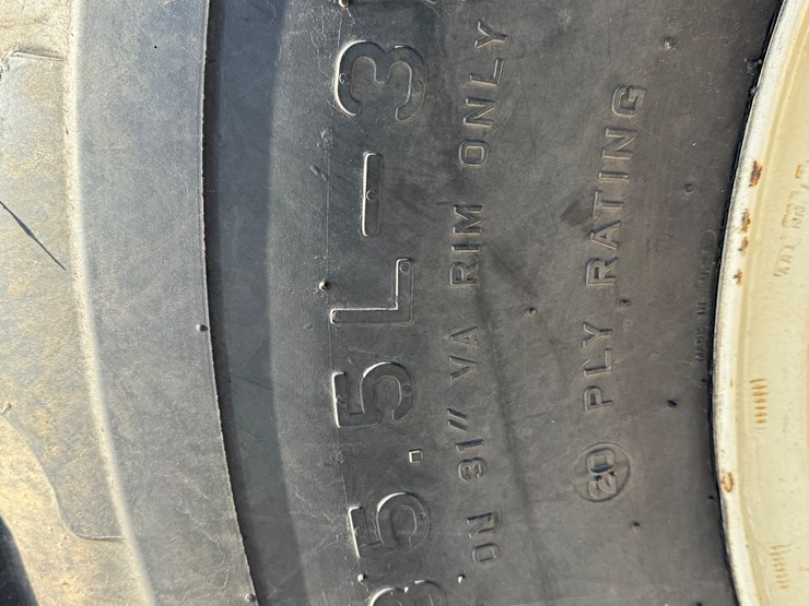 parker-1048-image-12